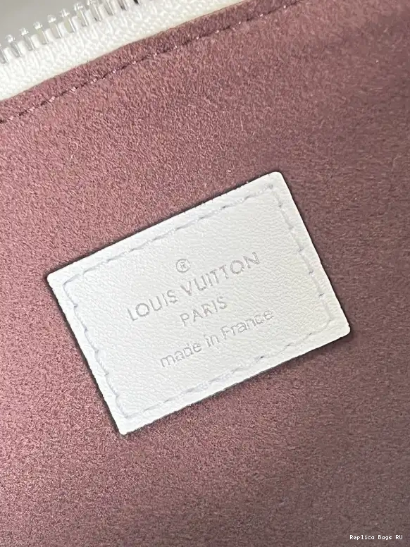 Affordable COUSSIN VUITTON LOUIS PM-26*20*12cm 0529